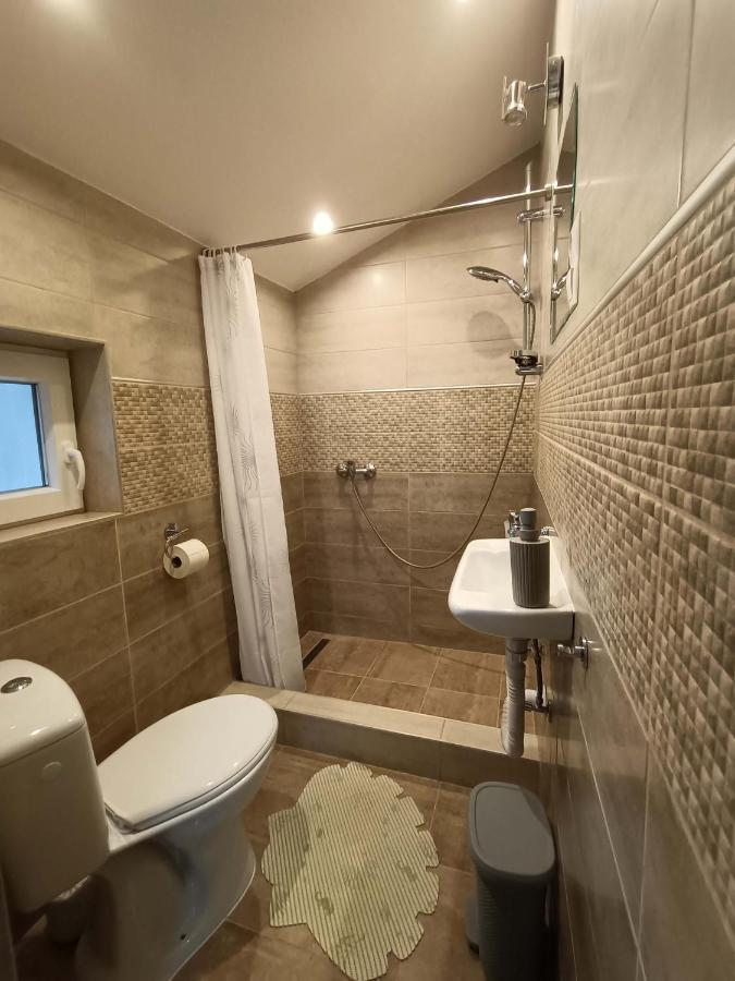 Toelgyfa Vendeghaz Hotel Balatonszepezd Buitenkant foto